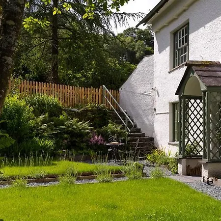 Roger Ground House * Hawkshead